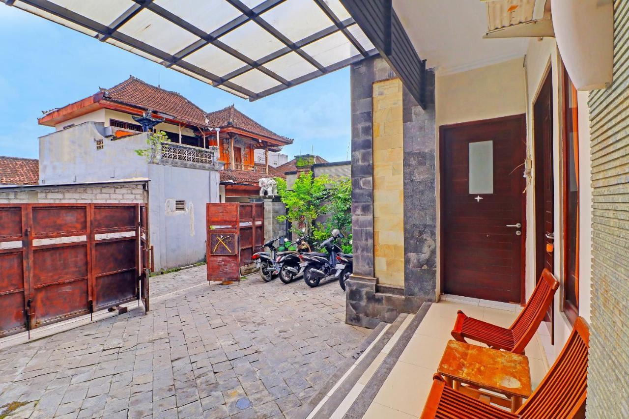 Oyo 91933 Puri Gana Residence Denpasar Exterior foto